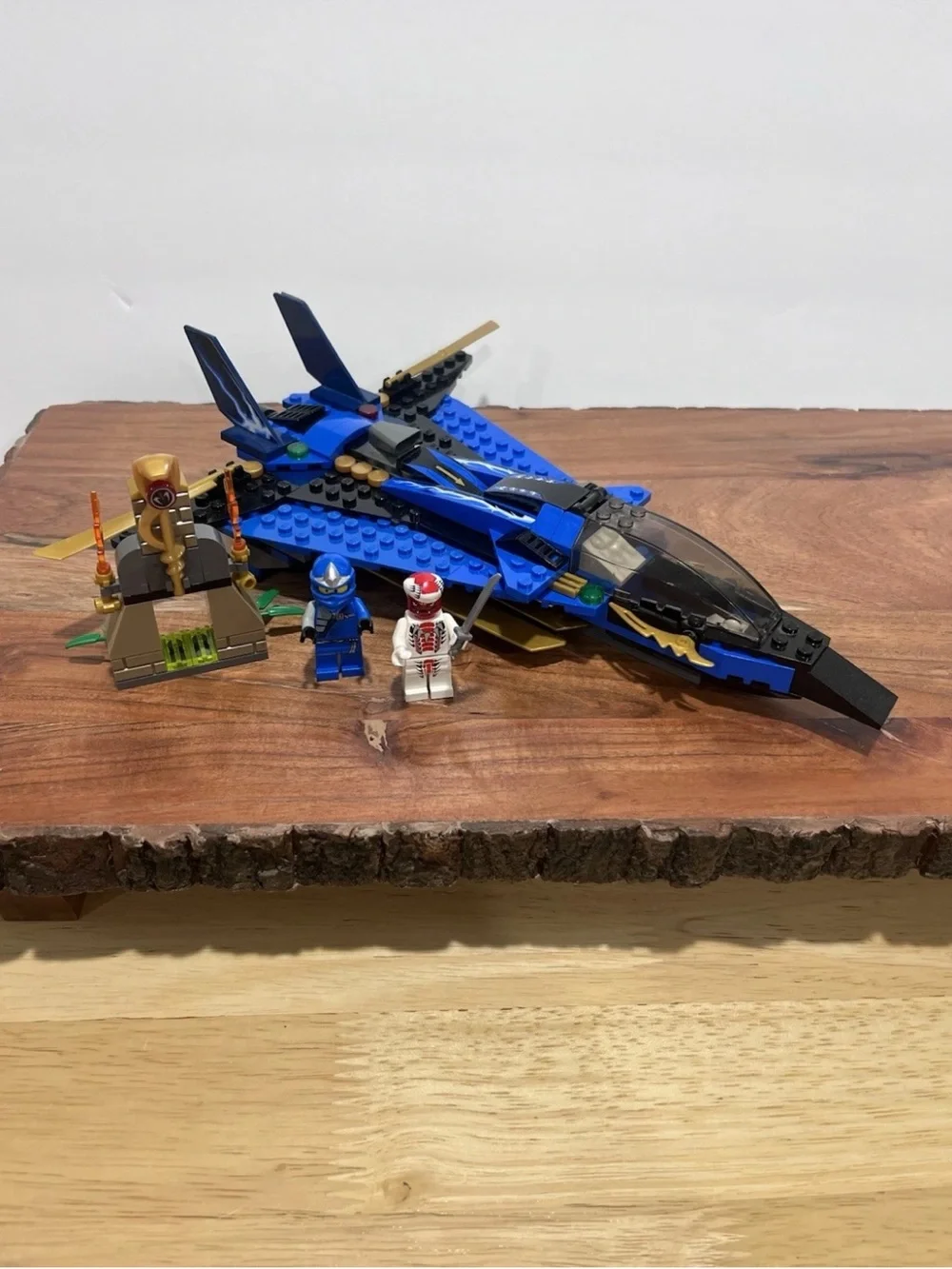 LEGO Ninjago Jay's Storm Fighter #9442 with Box Instruction Legos and Figurines